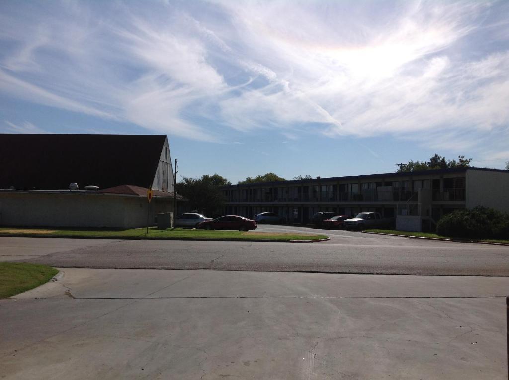 Delta Inn Уако Екстериор снимка